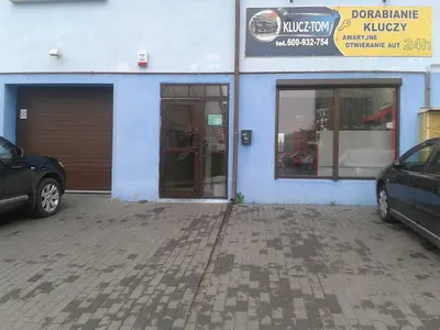 Klucz-Tom Jacek Borowczyk Dorabianie Kluczy AWARYJNE OTWIERANIE SAMOCHODÓW I MIESZKAŃ